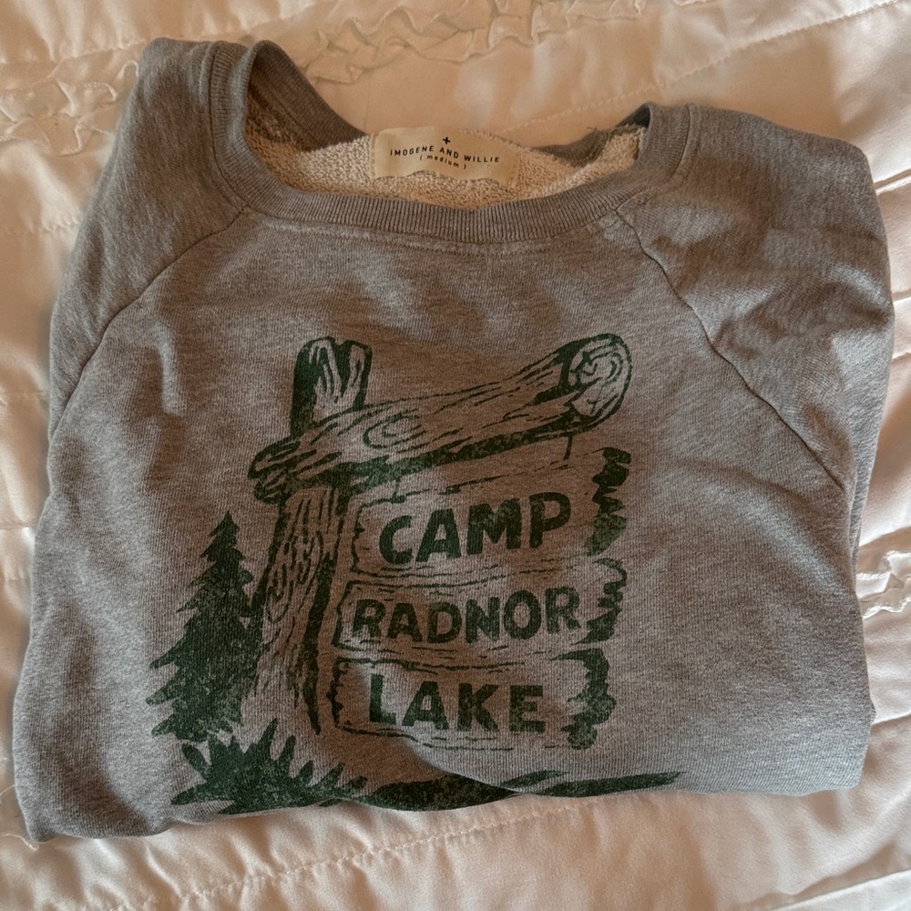 Imogene + Willie Gray Camp Radnor Lake Sweatshirt, Medium, Excellent condition